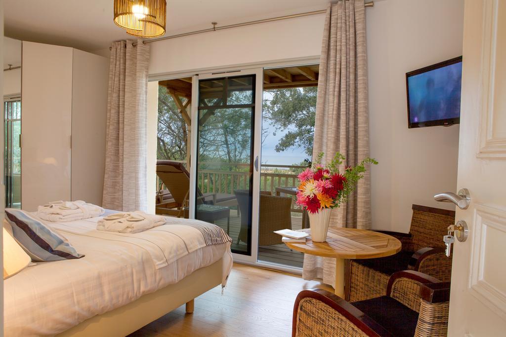Bed and Breakfast Le Lys Des Sables Сулак-сюр-Мер Номер фото